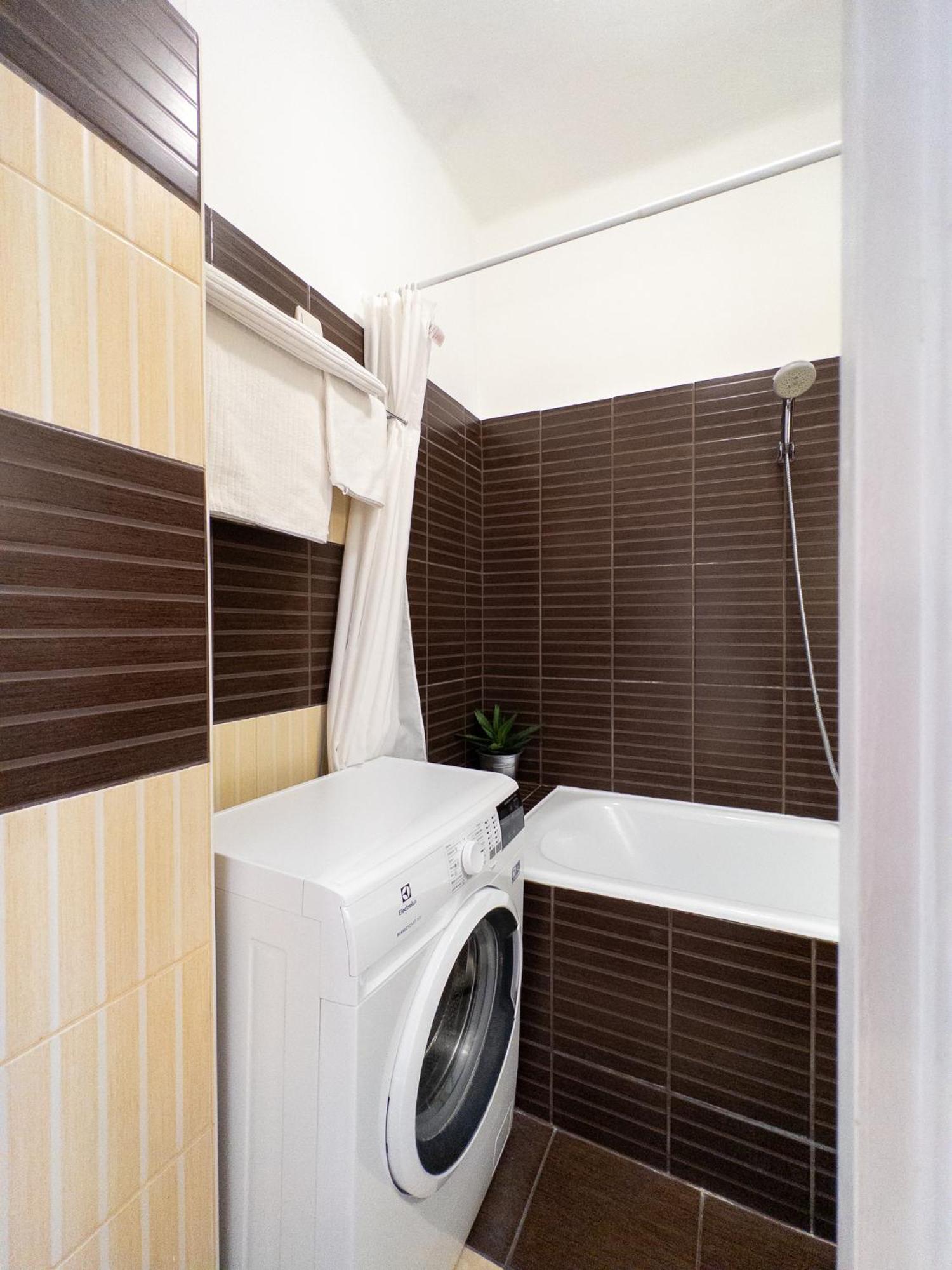 Loggia Apartman Győr Eksteriør bilde